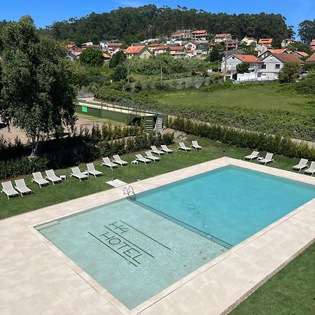 Hotel H4 Cangas 3 Superior Exterior foto